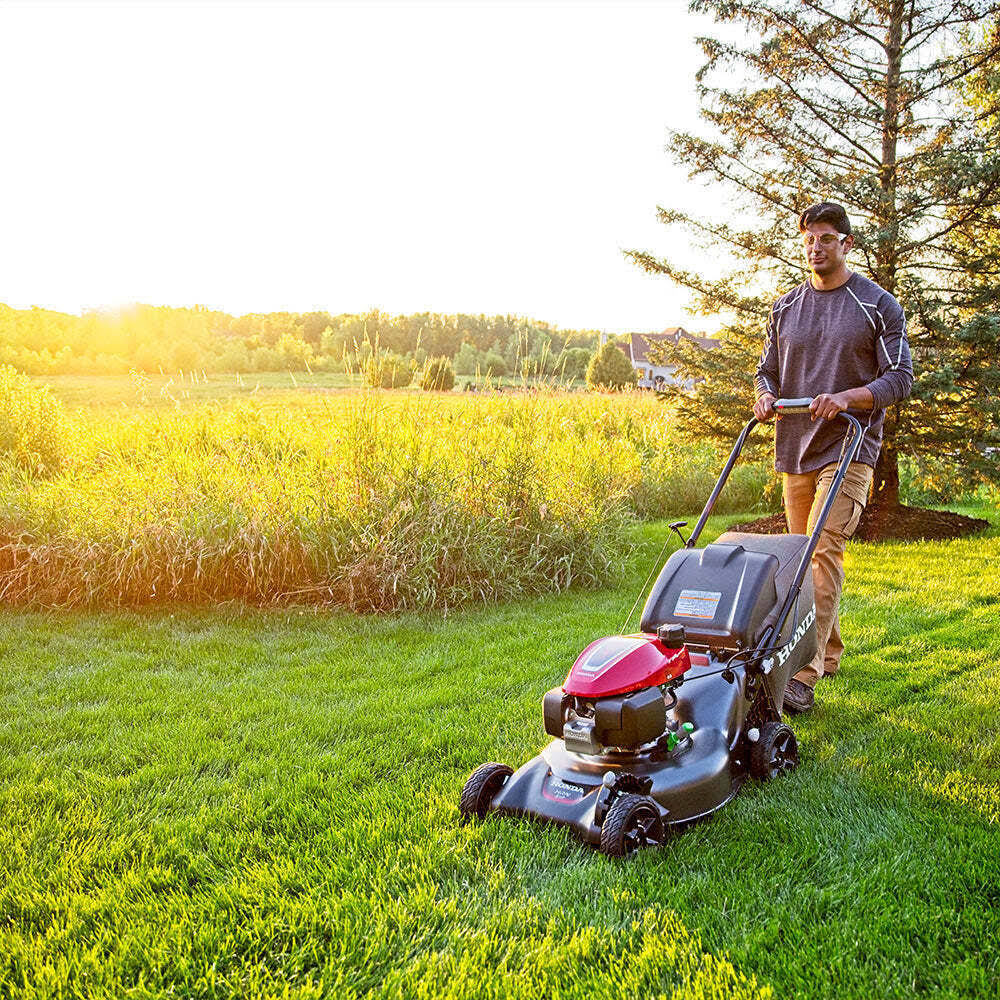 Honda HRN216VKA (21") 167cc 3-in-1 Self Propelled Lawn Mower