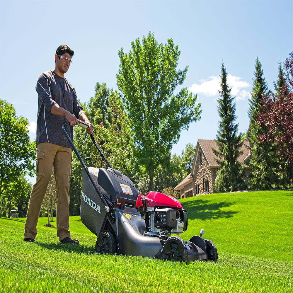 Honda HRN216VKA (21") 167cc 3-in-1 Self Propelled Lawn Mower